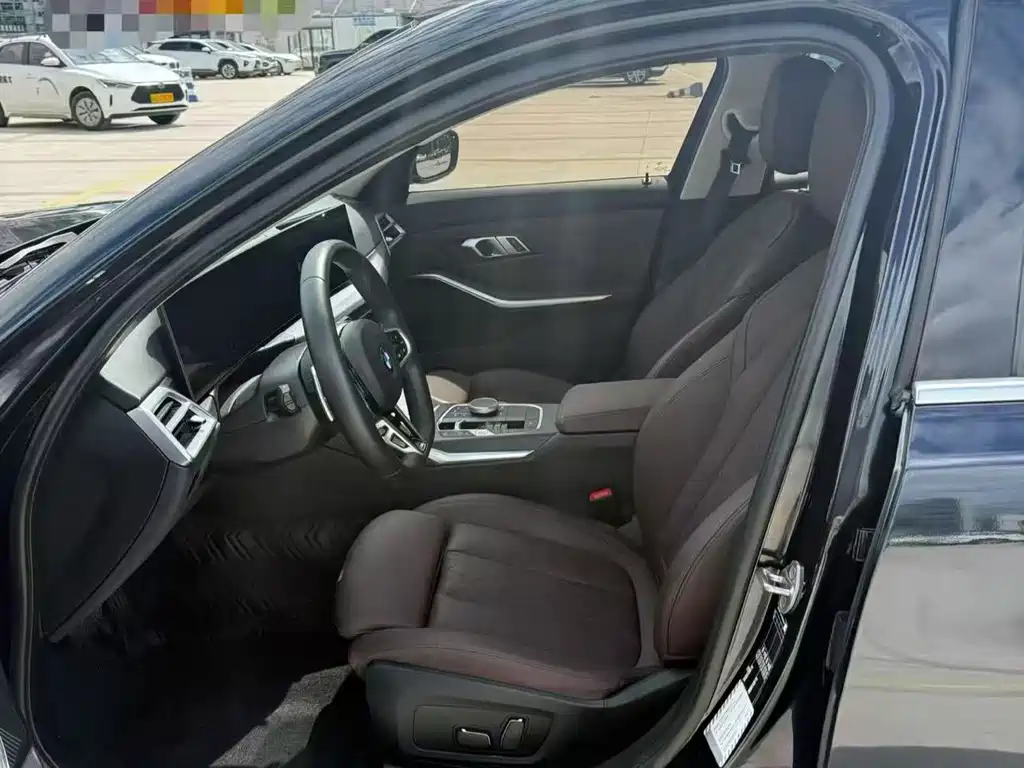 BMW 3 Series — миниатюра 4