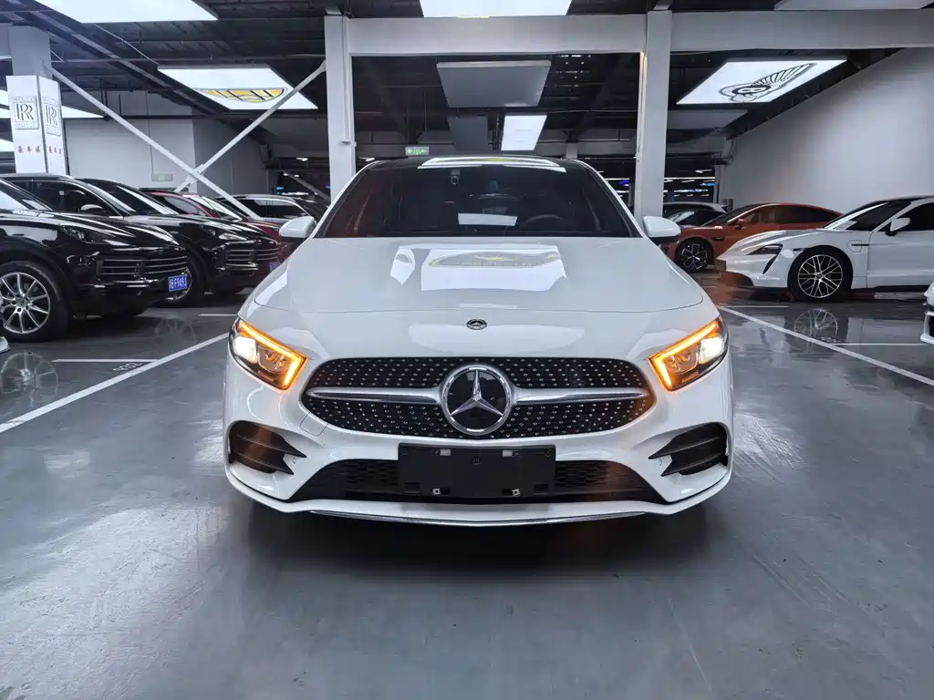 MERCEDES-BENZ A CLASS