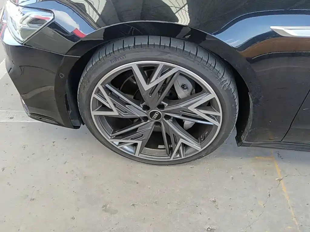 Audi A7L — миниатюра 23