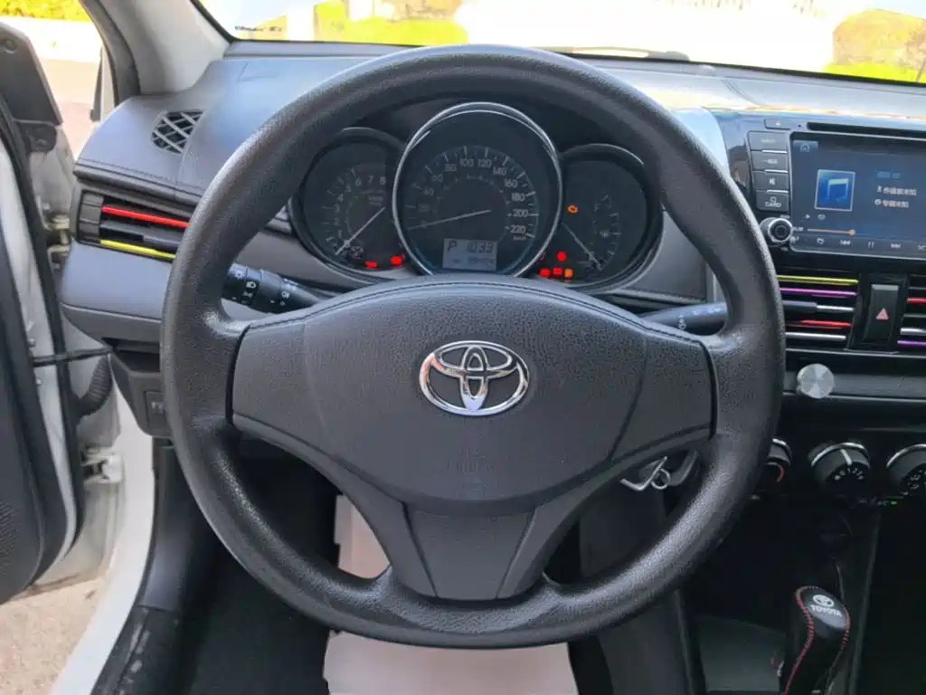 Toyota Vios — миниатюра 11