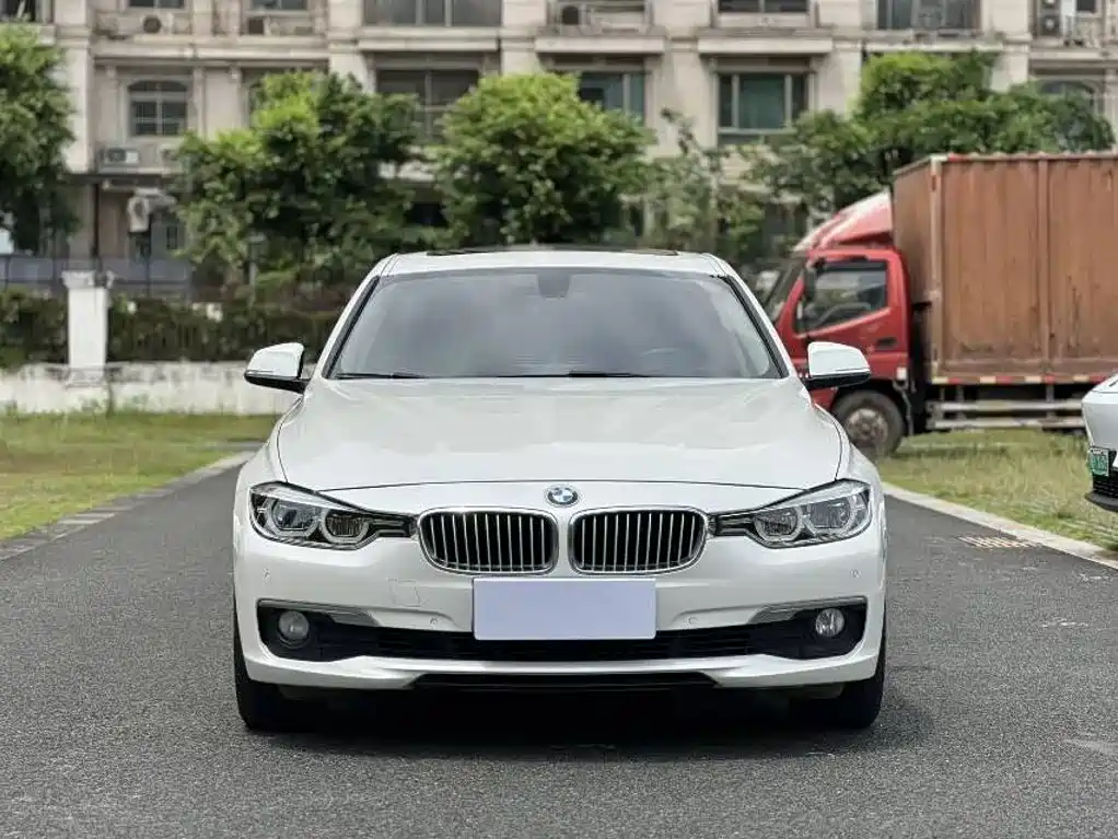 BMW 3 Series — миниатюра 2