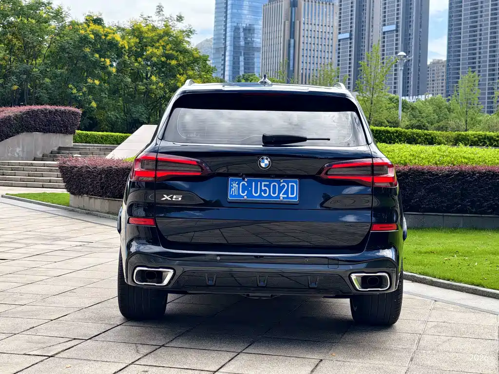 BMW X5 — миниатюра 17