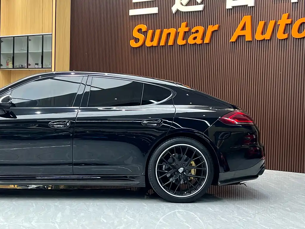 Porsche Panamera — миниатюра 14