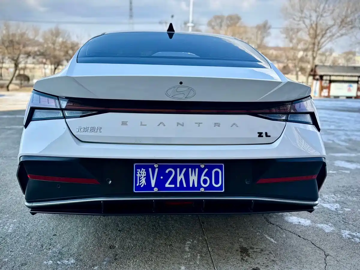 Hyundai Elantra id 4674296 из Китая 16