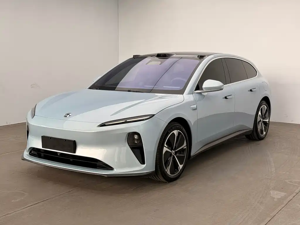 NIO ET5T