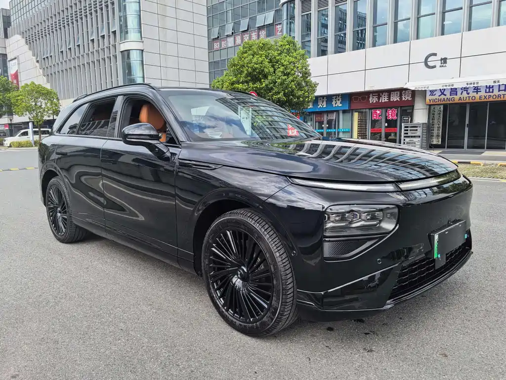 XPeng G9 — миниатюра 3