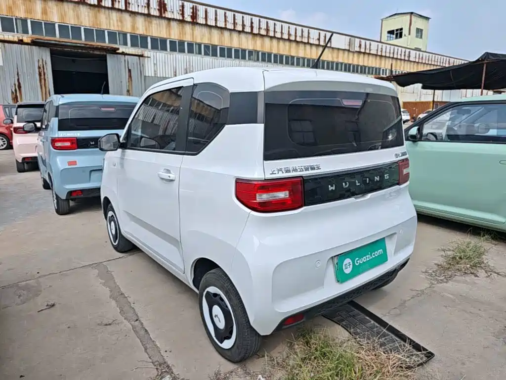 Wuling MINIEV — миниатюра 5