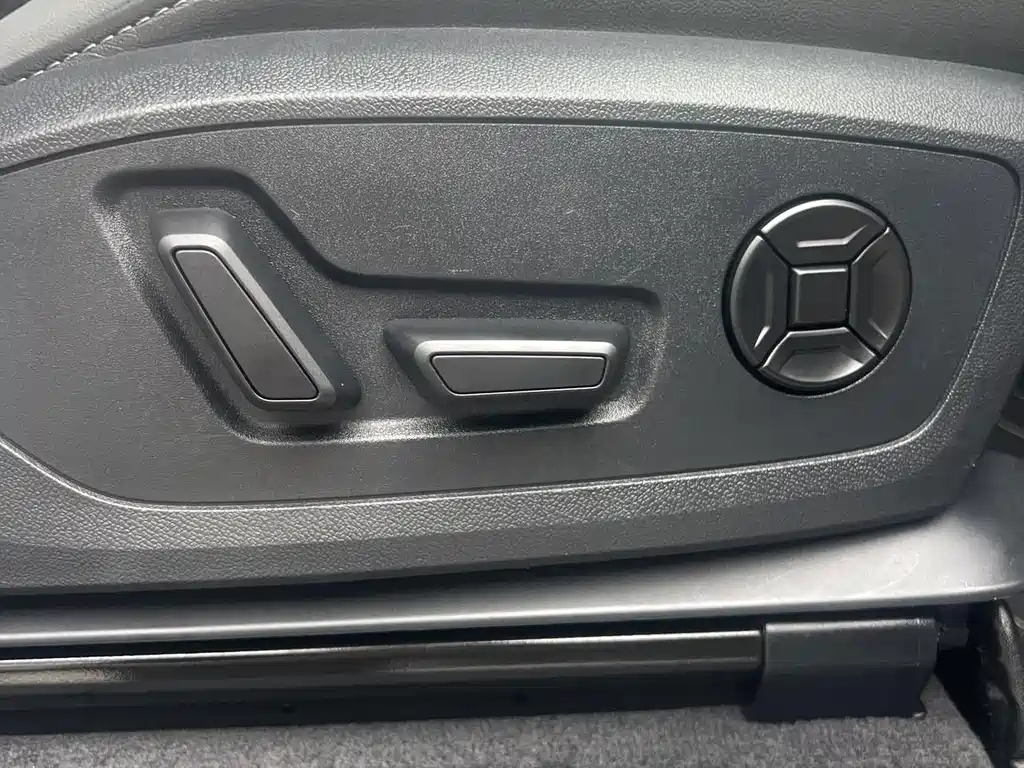 Audi Q3 Sportback — миниатюра 13