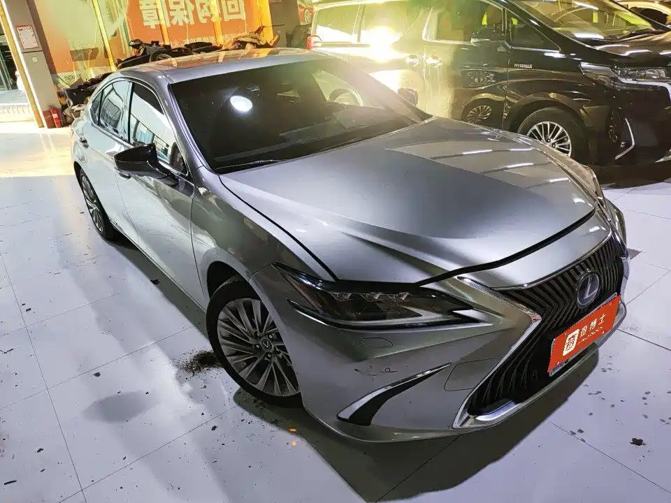 Lexus ES — миниатюра 2