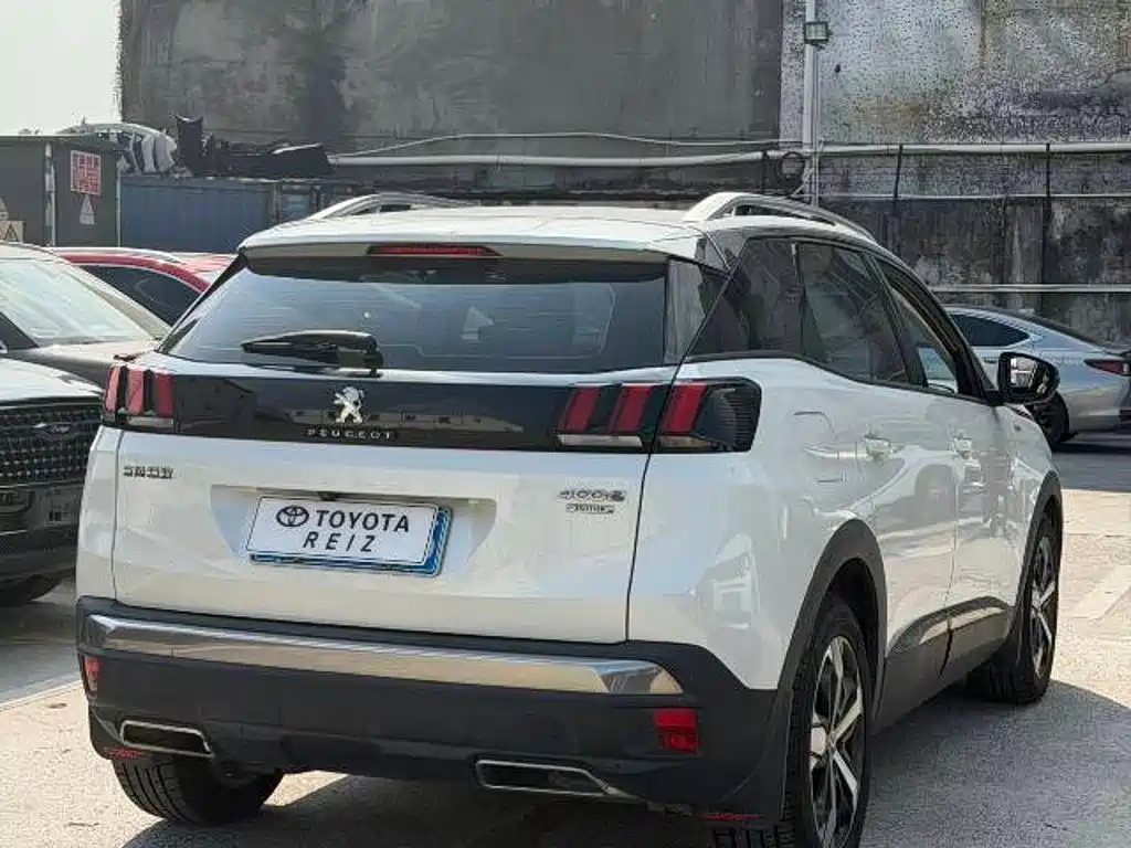 Peugeot 4008 — миниатюра 8
