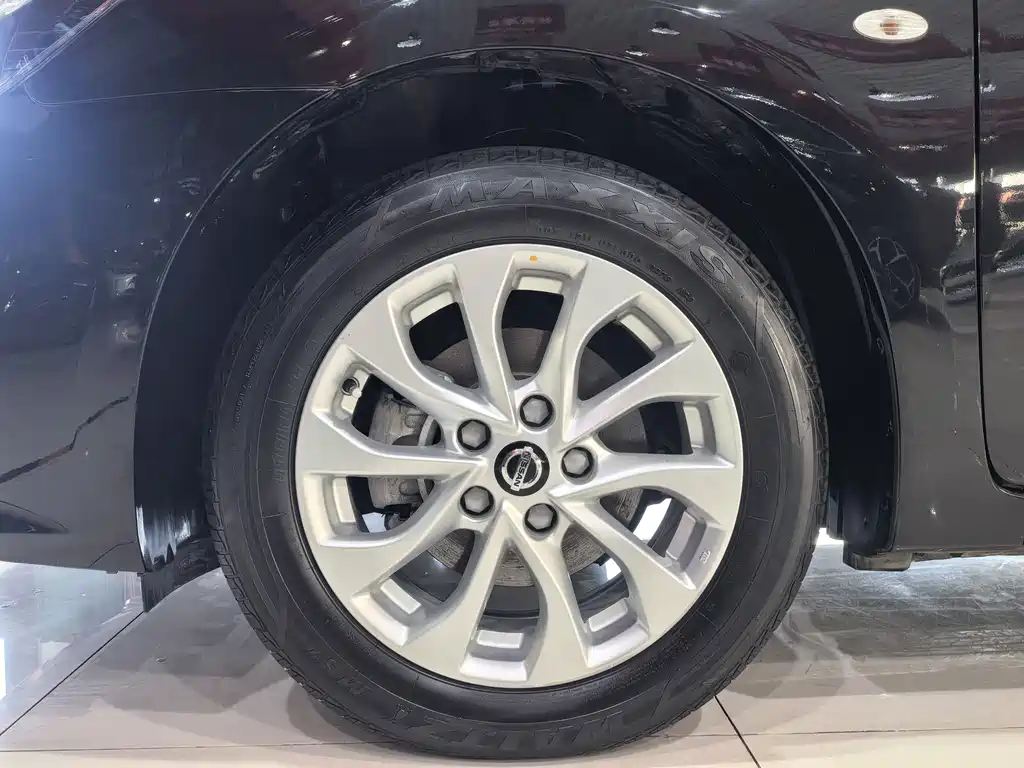 Nissan Sylphy — миниатюра 4