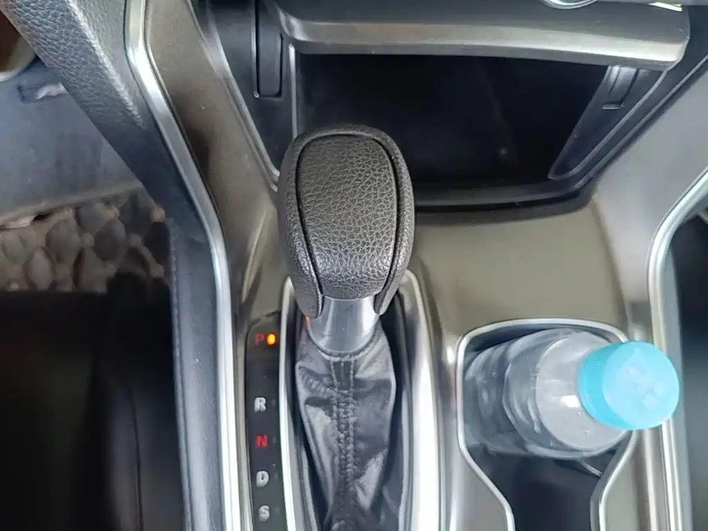Honda Accord — миниатюра 14