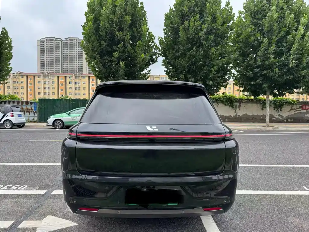 Li Auto Li L8 — миниатюра 8