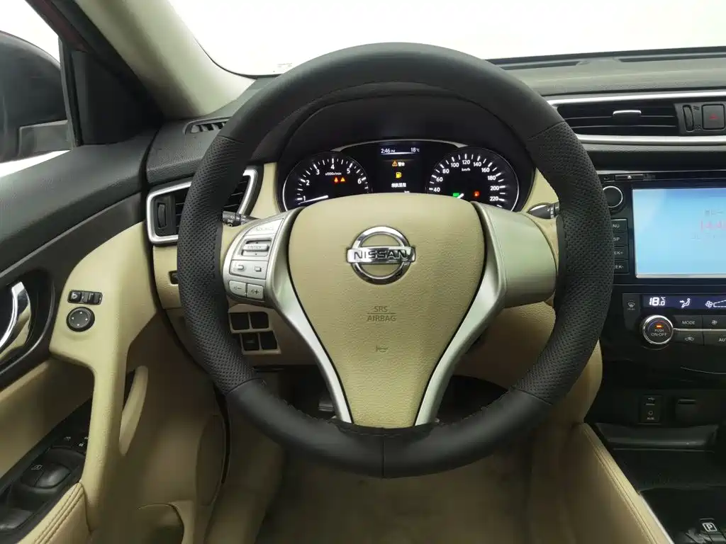 Nissan X-Trail — миниатюра 11