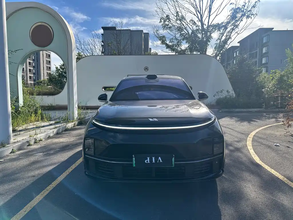 Li Auto Li L7 — миниатюра 2