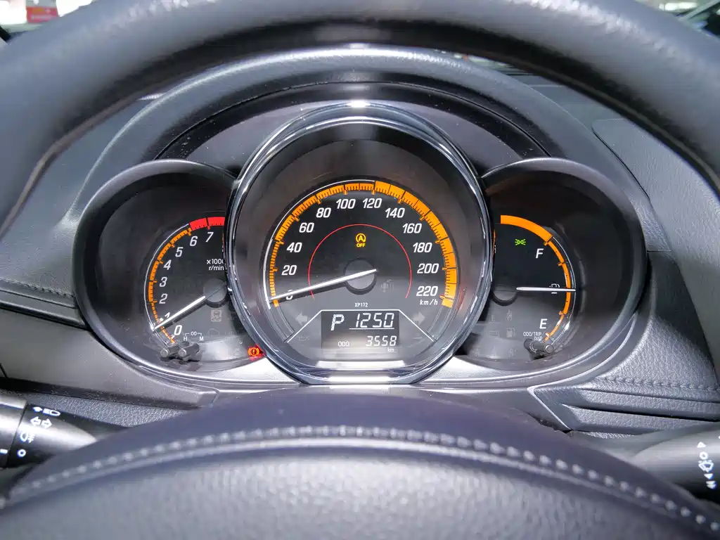 TOYOTA YARIS L ZHIXUAN