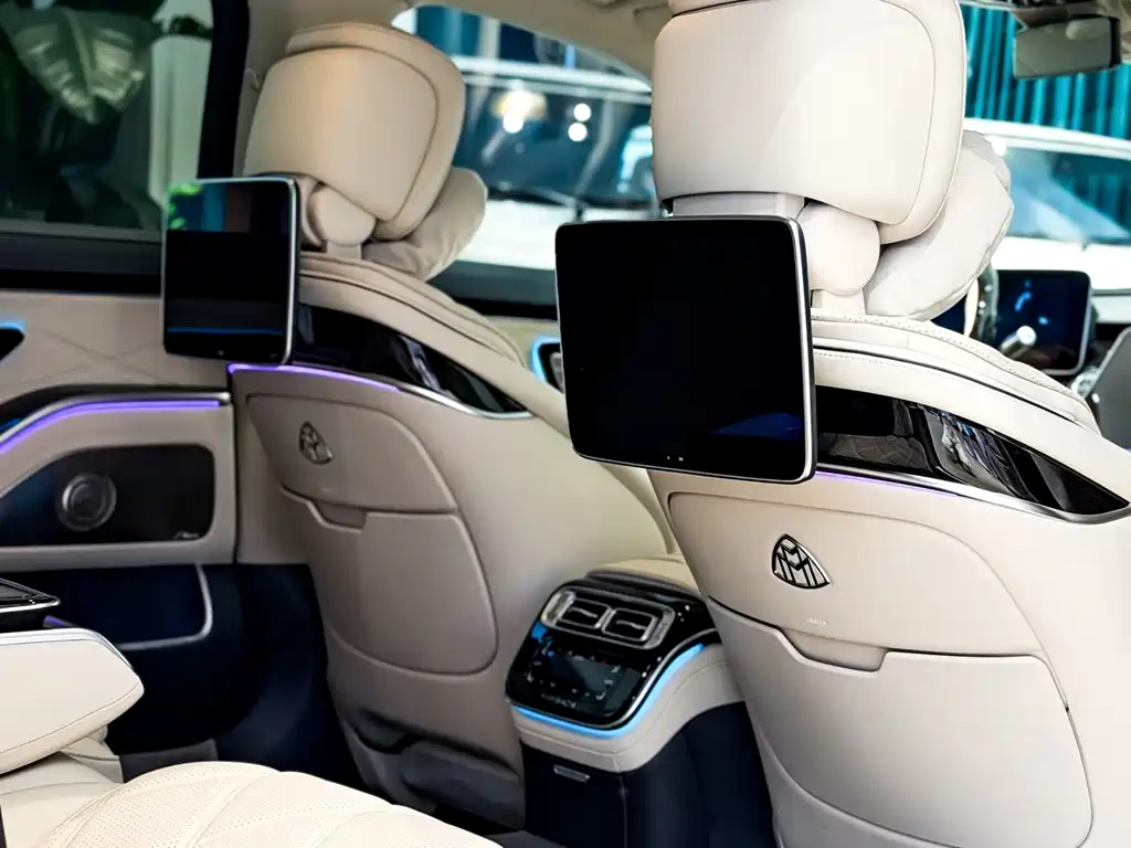 Mercedes-Benz S-Class — миниатюра 14