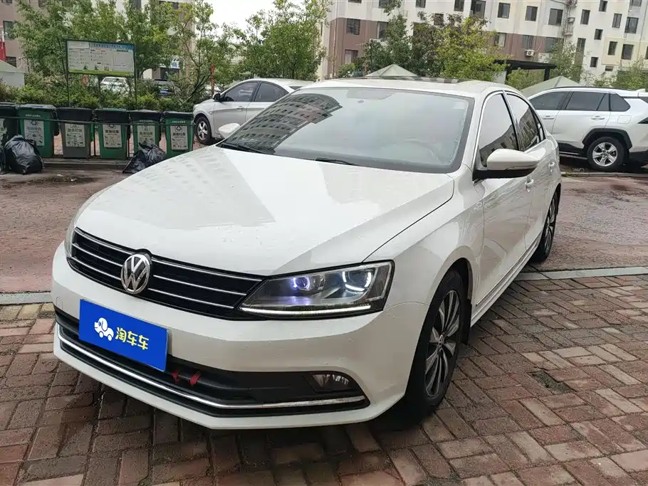 Купить Volkswagen Sagitar