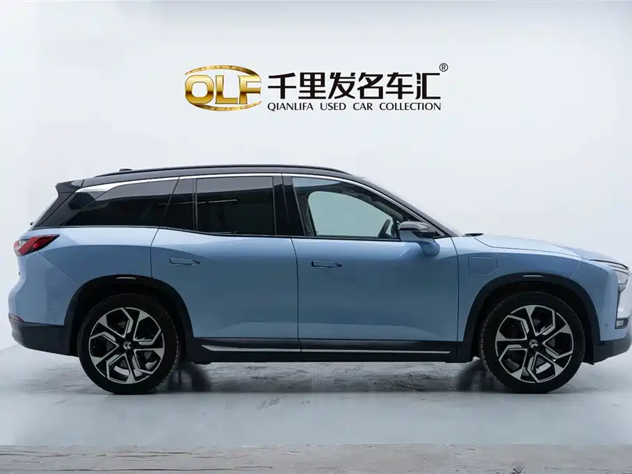 NIO ES8 2018 355KM мест