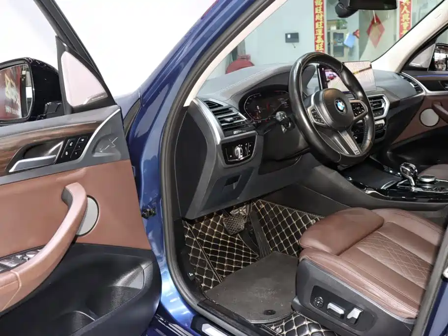 BMW X3 — миниатюра 9