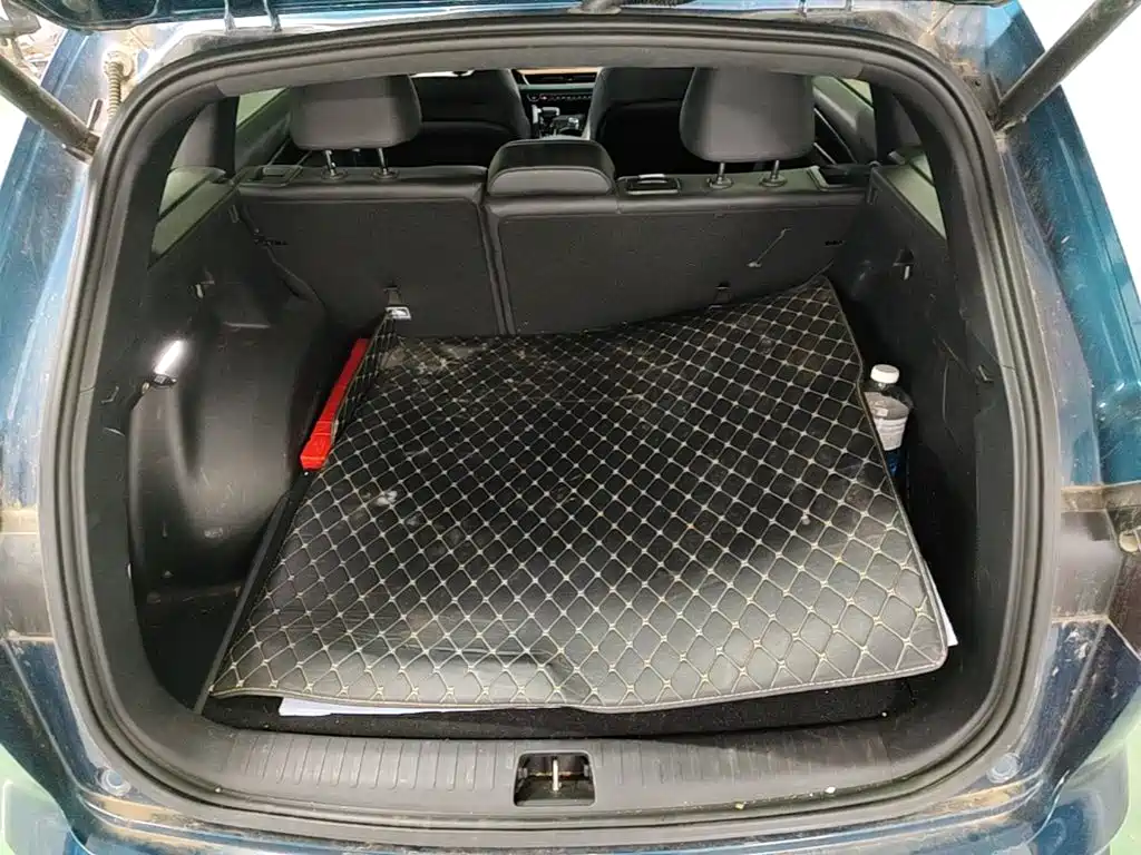 Geely Xingyue L — миниатюра 19