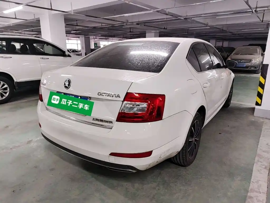 Skoda Octavia — миниатюра 7