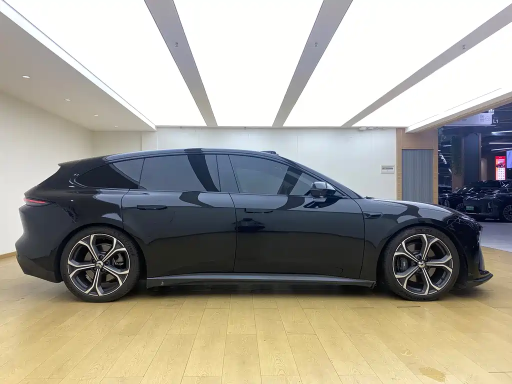 NIO ET5T — миниатюра 27