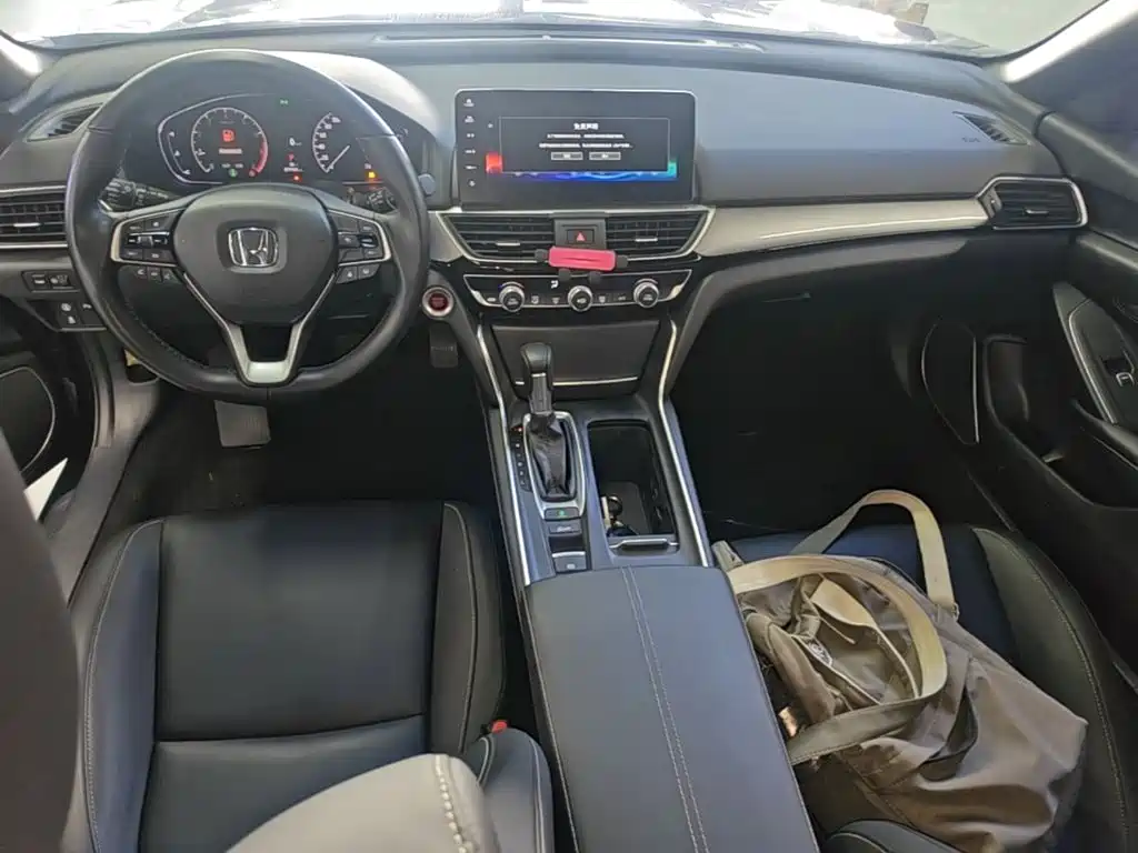 Honda Inspire — миниатюра 10