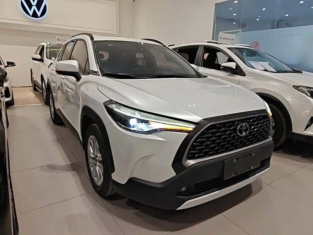 Toyota Corolla Cross — миниатюра 4