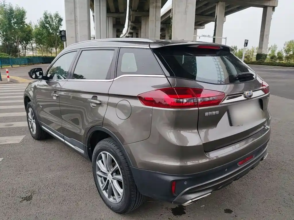 Geely Boyue — миниатюра 5