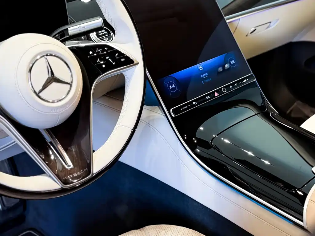 Mercedes-Benz S-Class — миниатюра 16