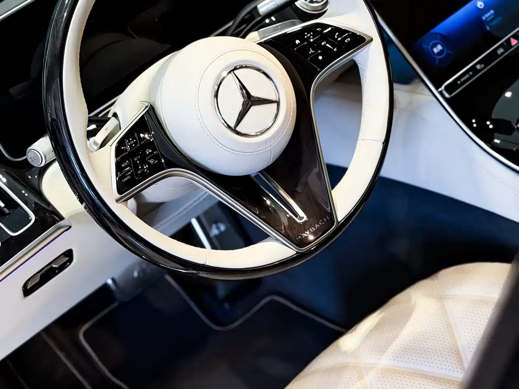 Mercedes-Benz S-Class — миниатюра 20