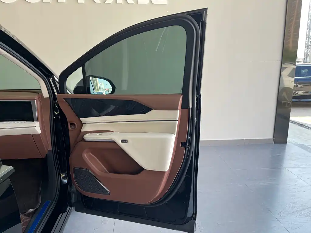 BYD Xia — миниатюра 32