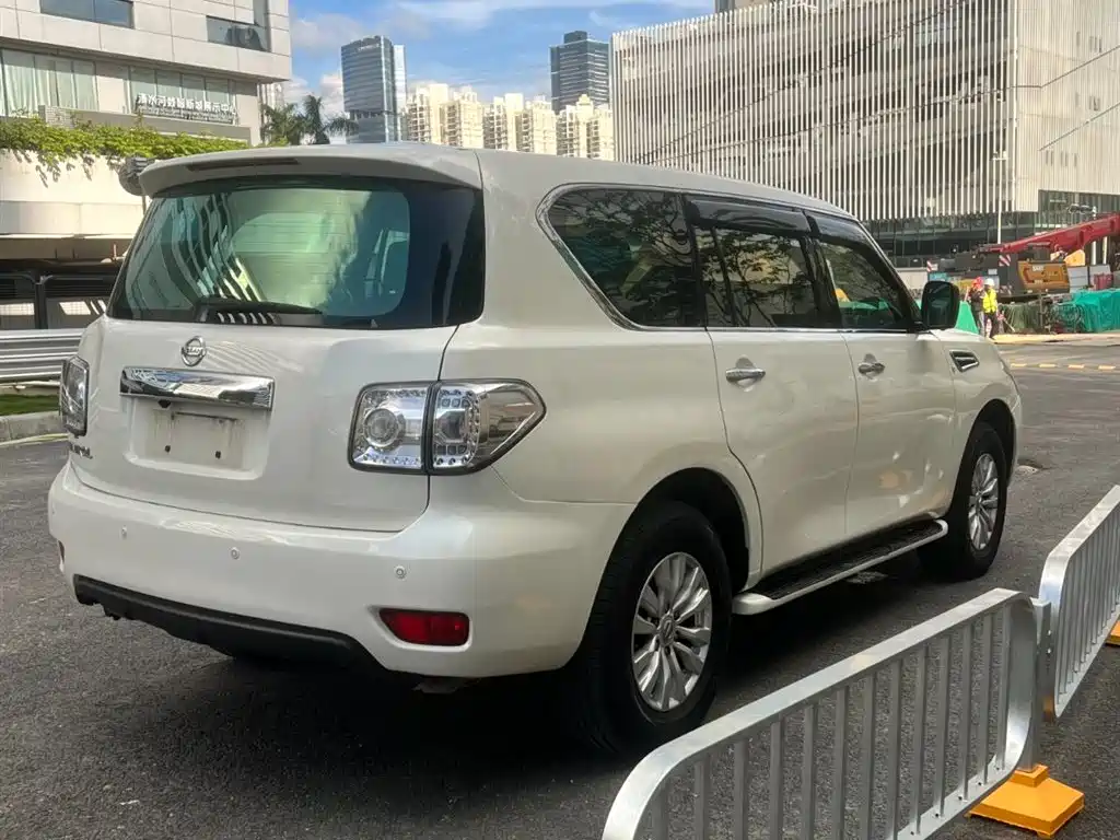 Nissan Patrol 4.0L Elite Type, фото 11