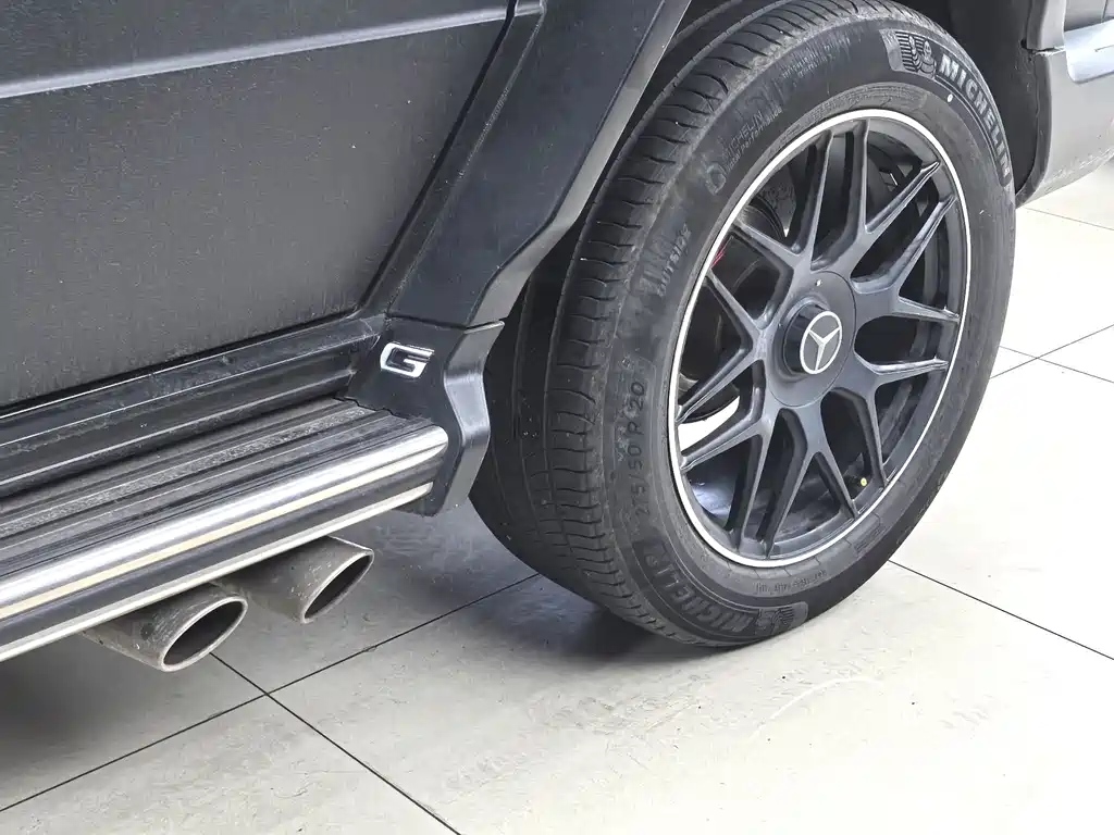 Mercedes-Benz G-Class — миниатюра 12