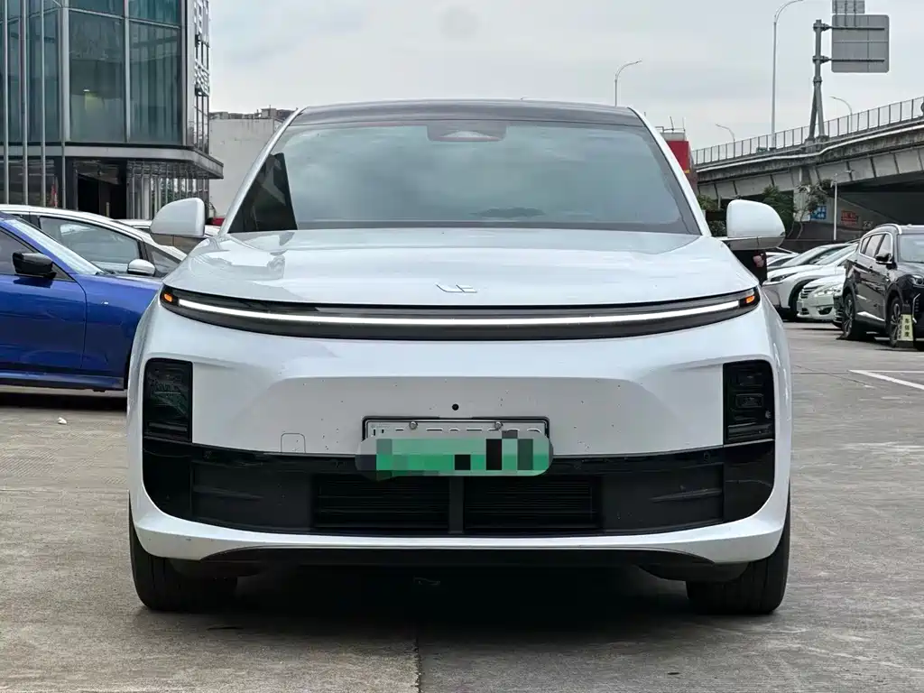 Li Auto Li L6 — миниатюра 2