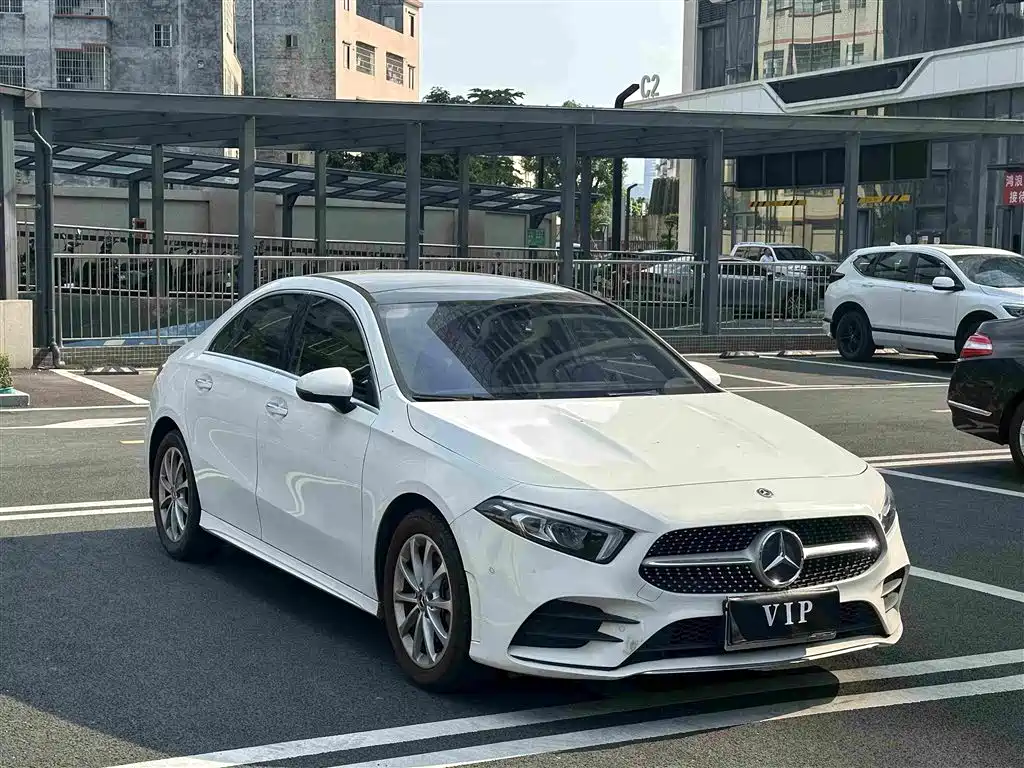 Mercedes-Benz A-Class — миниатюра 3