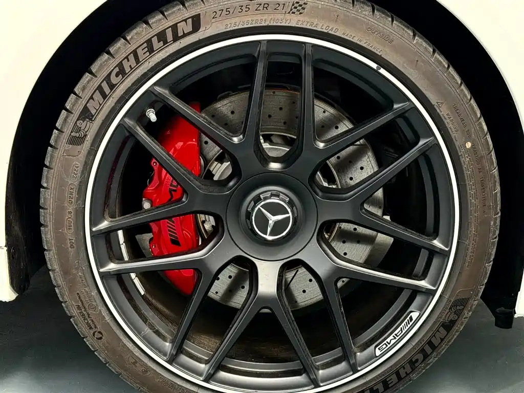 MERCEDES-BENZ AMG GT