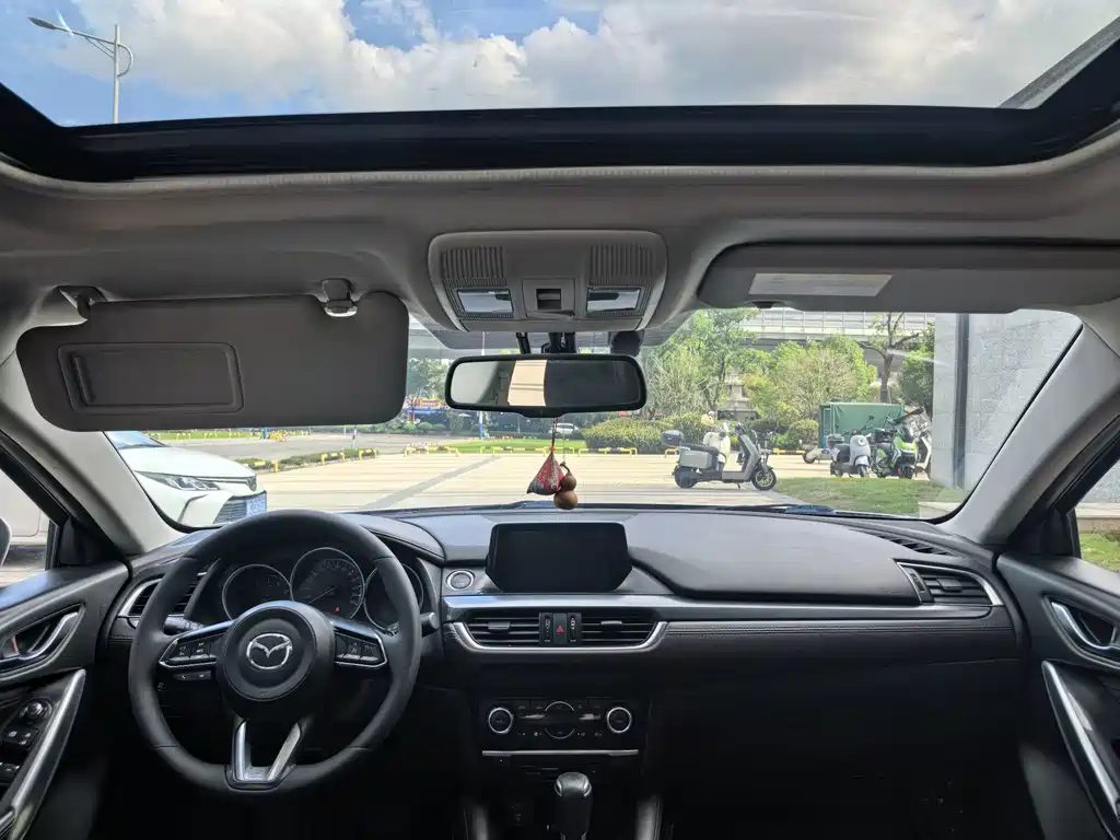 Mazda Atenza — миниатюра 7