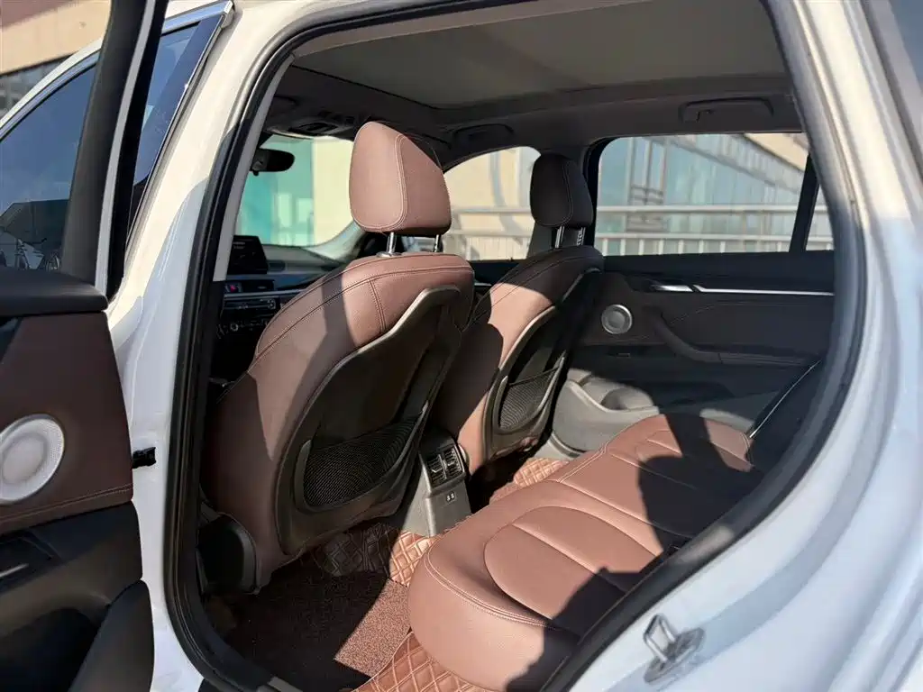 BMW X1 2021 sDrive25Li Lead