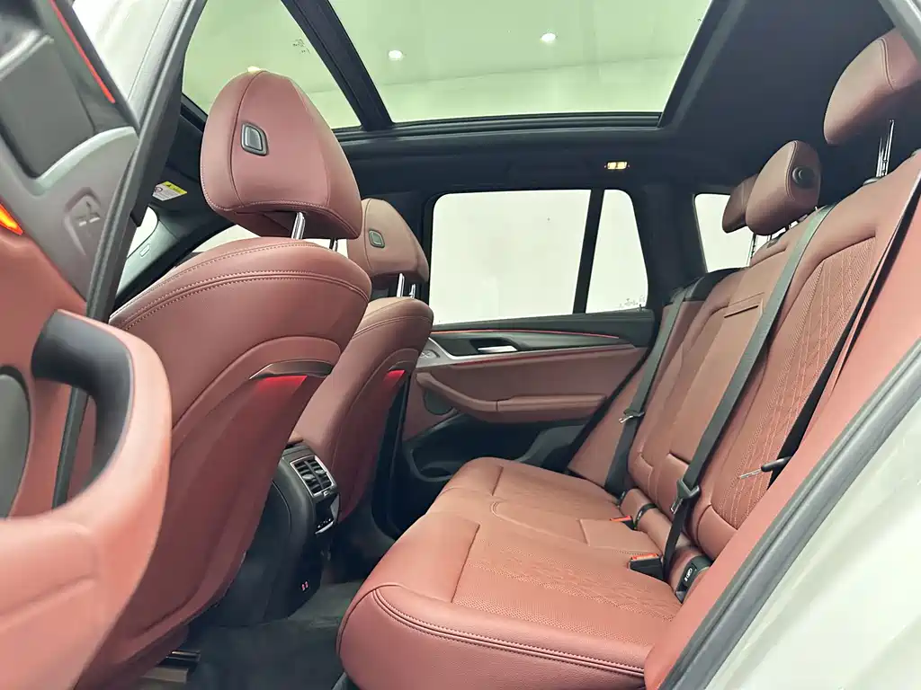BMW X3 — миниатюра 11