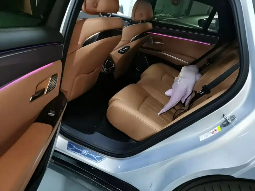BYD Han L — миниатюра 17