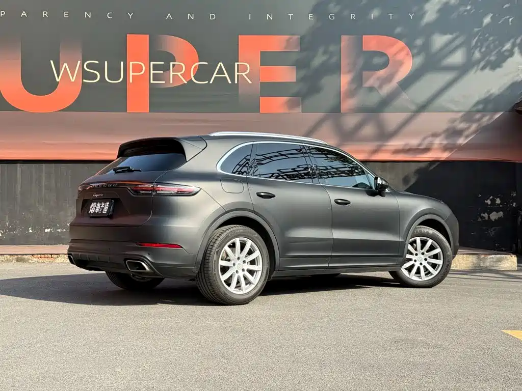 Porsche Cayenne — миниатюра 3