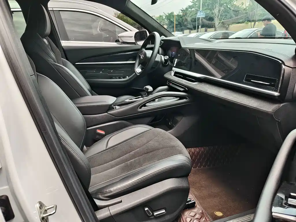 Geely Xingyue L — миниатюра 9