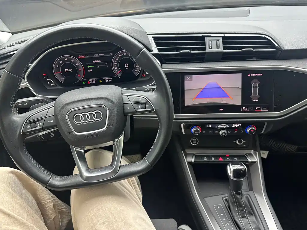 Audi Q3 — миниатюра 7