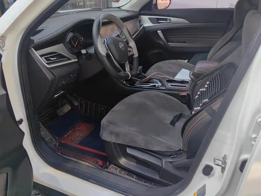 Changan CS35PLUS — миниатюра 9