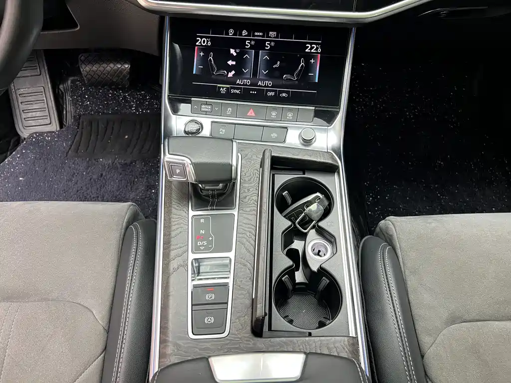 Audi A6L 2022 45 TFSI