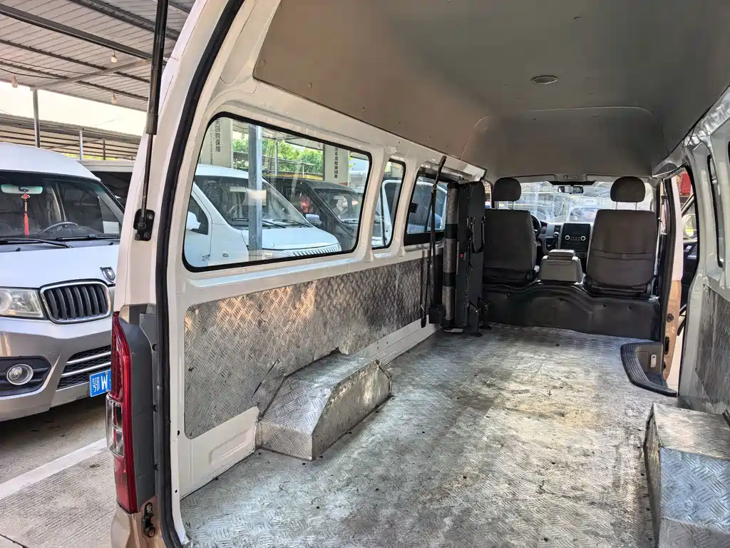 Foton Fengjing G7 — миниатюра 12