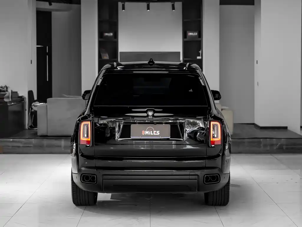 ROLLS-ROYCE CULLINAN