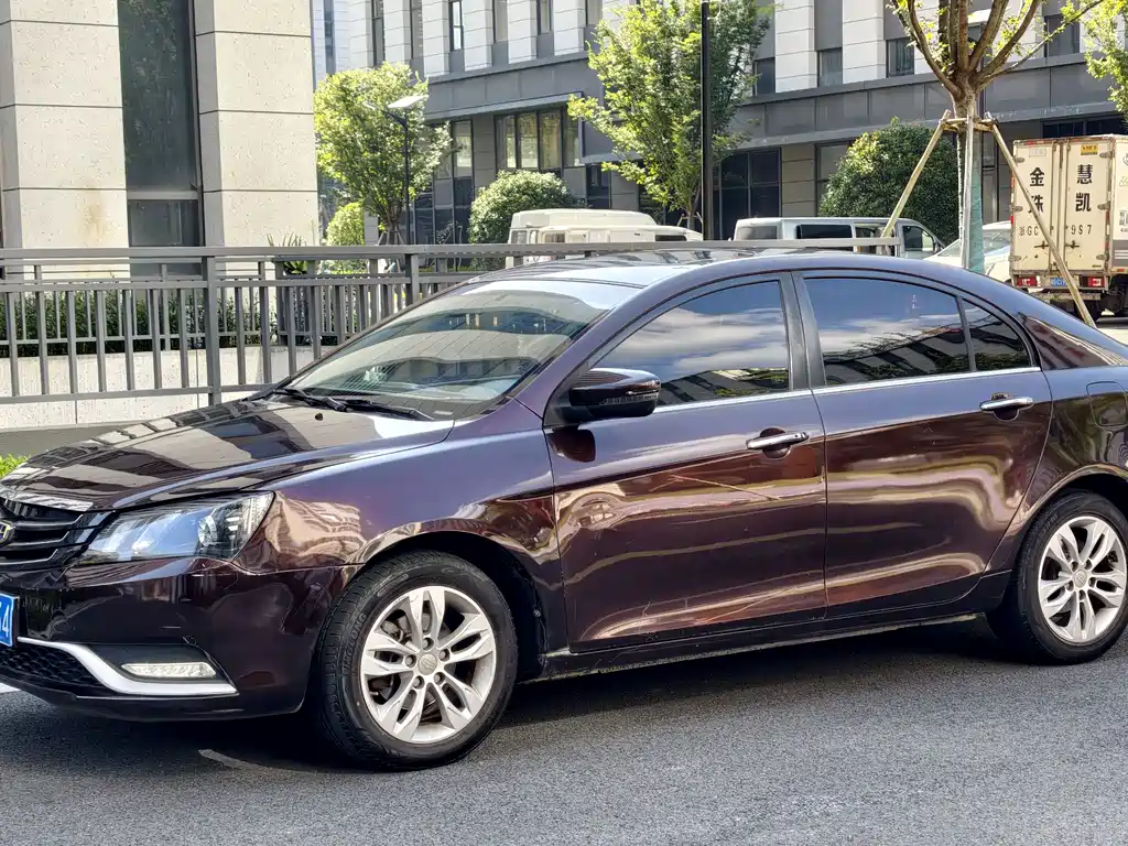 Geely Emgrand — миниатюра 4